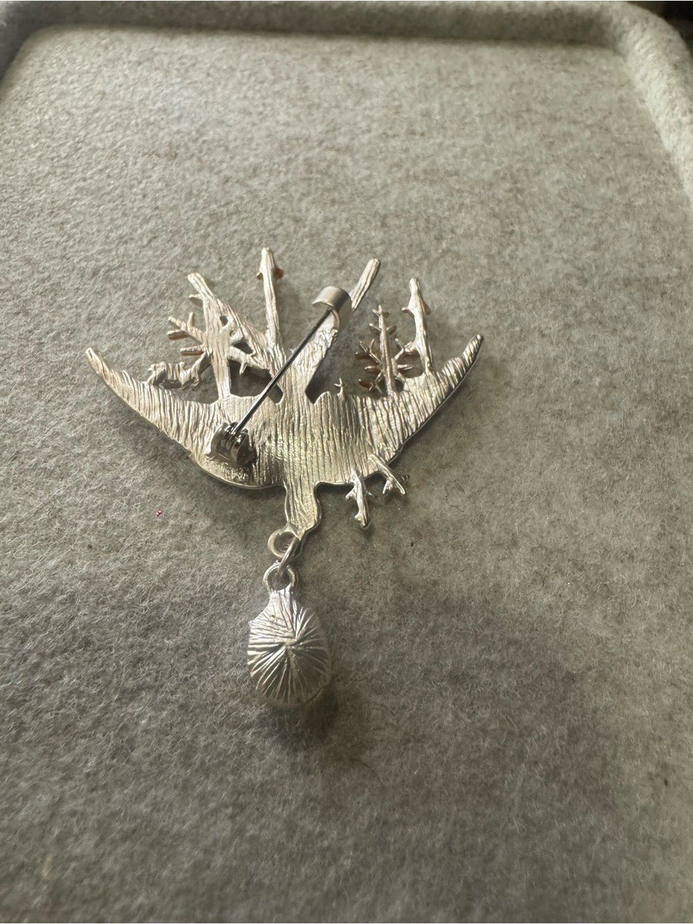 Silver Tone Bird Brooch with Green Crystal Drop - Picture 3 of 5